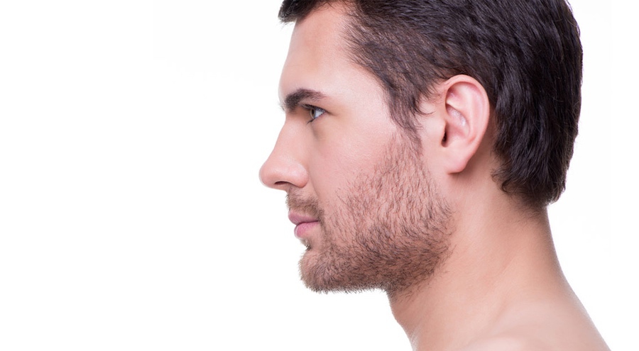 Procedimentos faciais masculinos aumentam a percepção de atratividade e confiabilidade